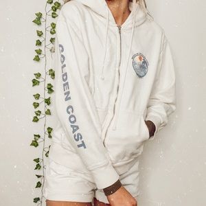 SOLD ON insta @laluna.thread